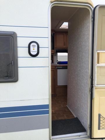 Отель Mobilheimy Camp Dlouha Mile Рожмитал-под-Тршемшинем Экстерьер фото